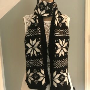 Hollister Winter Scarf